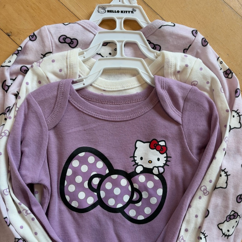 HELLO KITTY 3 PC SET Long Sleeved Onesies Polka Dot Purple White Size 18 months